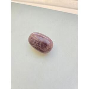 Lavender Quartz Tumble Palmstone Crystal